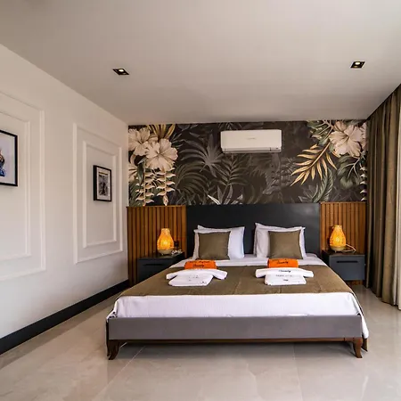 Safran County * Kaş